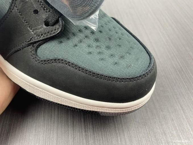 Particle Gore-Tex Retro 1 Grey Black Element Jordan High DB2889-001 0713